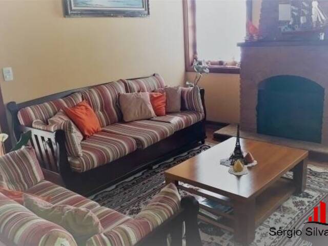 Casa para Venda em Campos do Jordão - 4