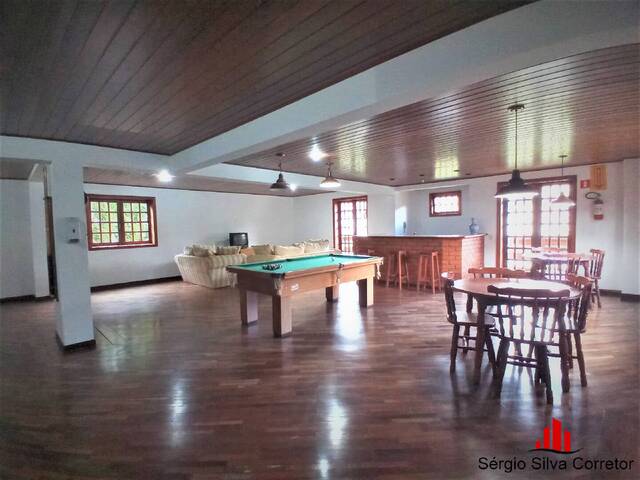 Apartamento para Venda em Campos do Jordão - 4