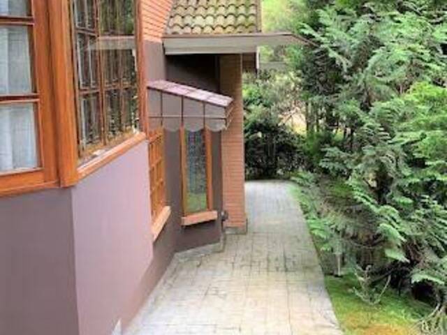 Casa para Venda em Campos do Jordão - 4