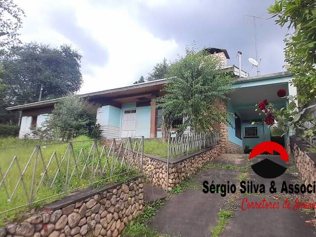 #203 - Casa para Venda em Campos do Jordão - SP