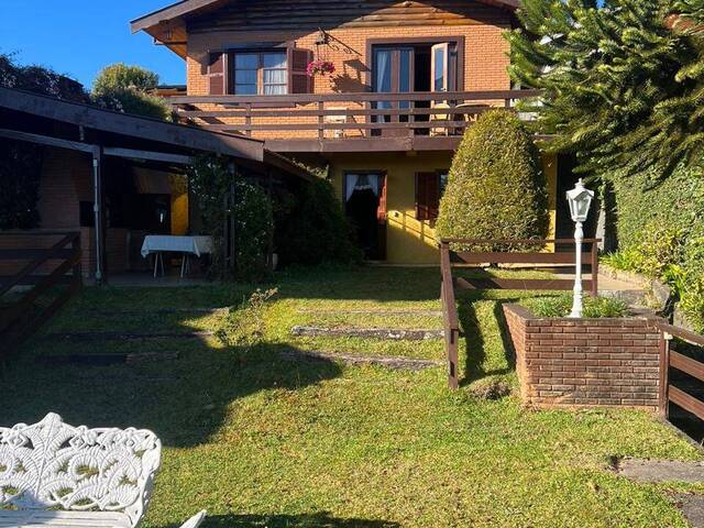 #258 - Casa para Venda em Campos do Jordão - SP