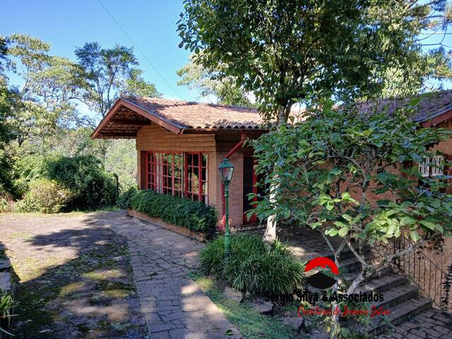 #297 - Casa para Venda em Campos do Jordão - SP