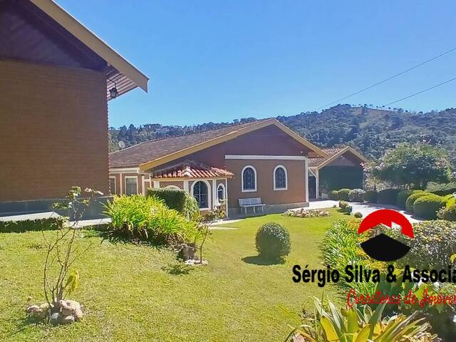 Casa para Venda em Campos do Jordão - 5